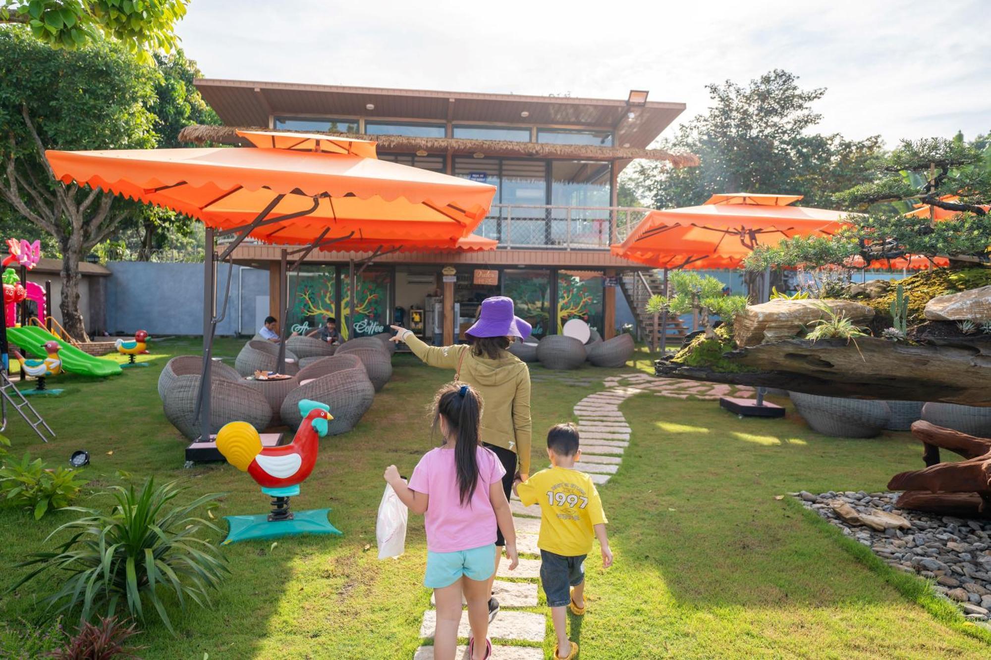 Apple House & Coffee Hotel Bà Rịa Kültér fotó